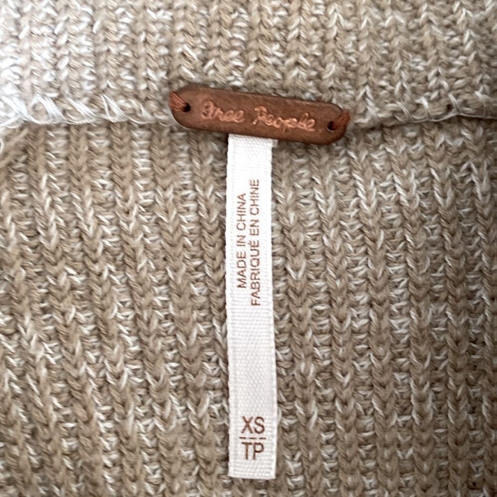 Free People Heathered Beige Knit Pullover Sweater Sz XS Stretchy-Like a New - Picture 5 of 8